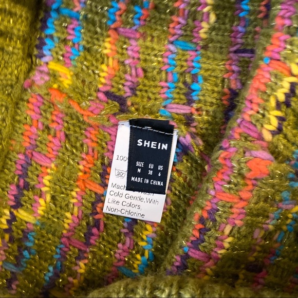 Brand New knitted 2pc shirt/Capri set - Picture 5 of 5